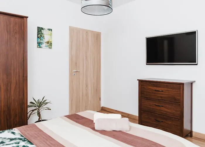 Apartmán View With Free Parking *