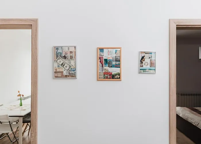 דירה View With Free Parking *